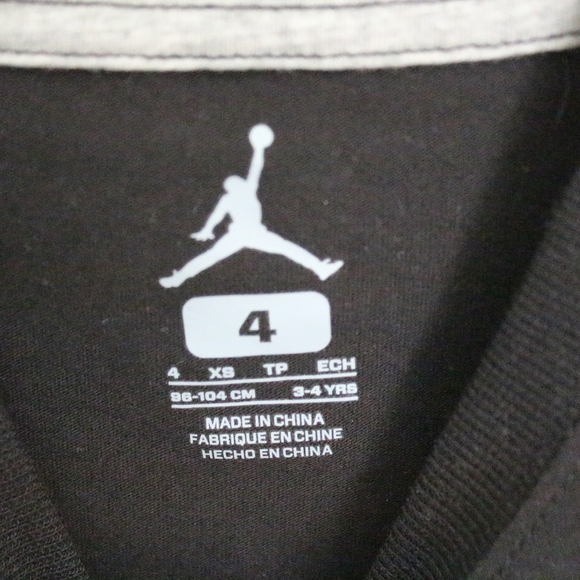 NWT Toddler Boys Black Jordan T-shirts sz 4 - Picture 4 of 5